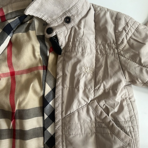 Burberry winter jacket - Picture 5 of 9